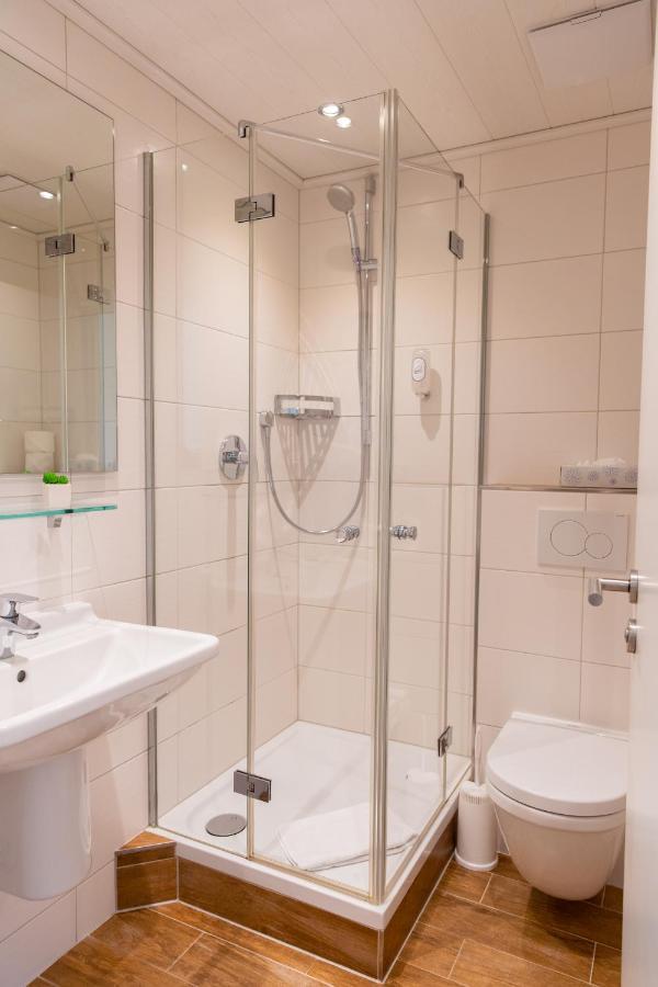 Hotel Bad Duerkheim Luaran gambar